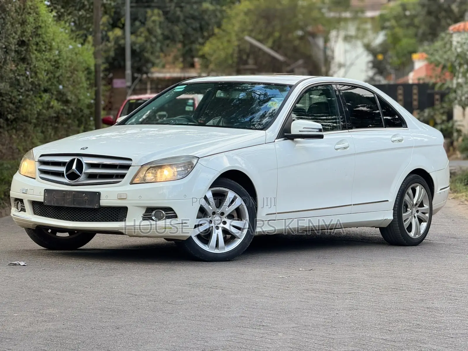 Mercedes-Benz C300 2011 White