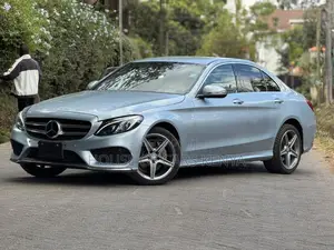 Mercedes-Benz C200 2016 Blue