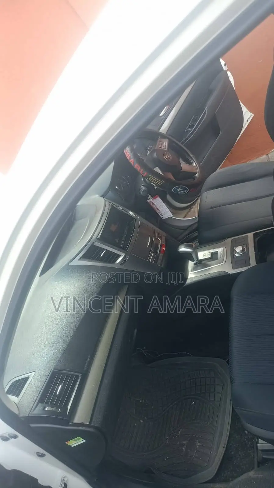 Subaru Legacy 2012 Pearl