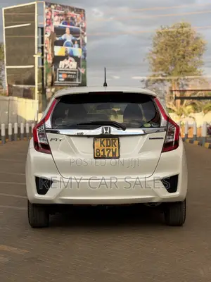 Honda Fit 2017 White