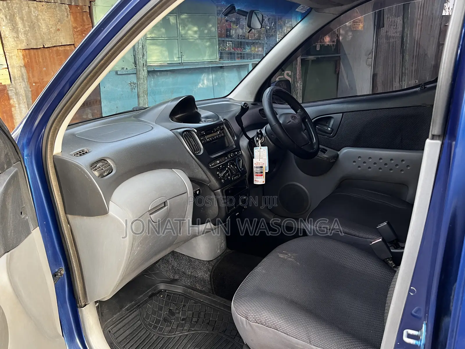 Toyota Fun Cargo 2003 Blue