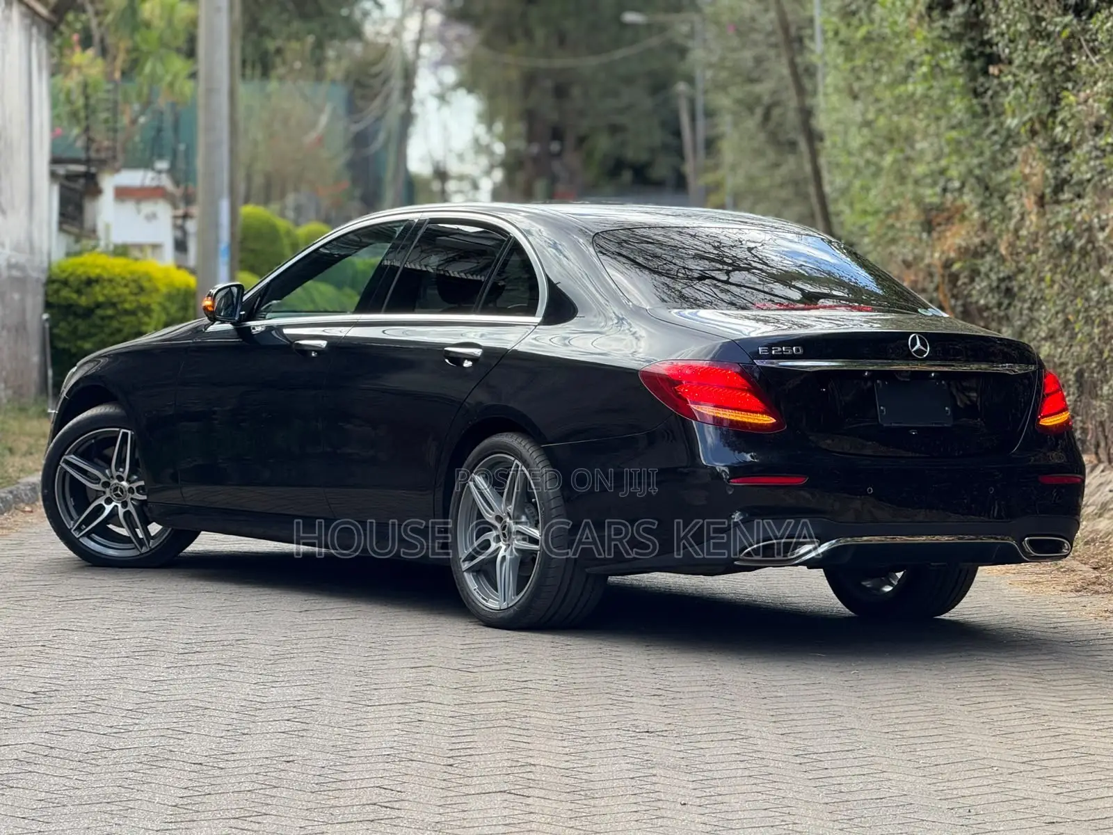 Mercedes-Benz E250 2019 Black