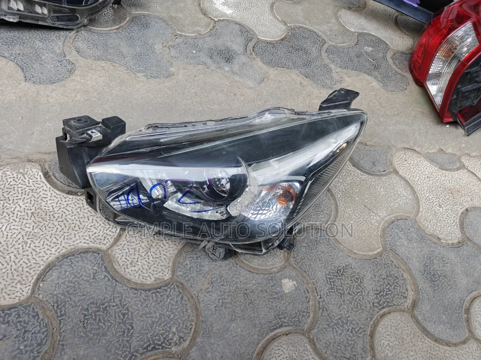 MAZDA DEMIO 2016 Model Headlight