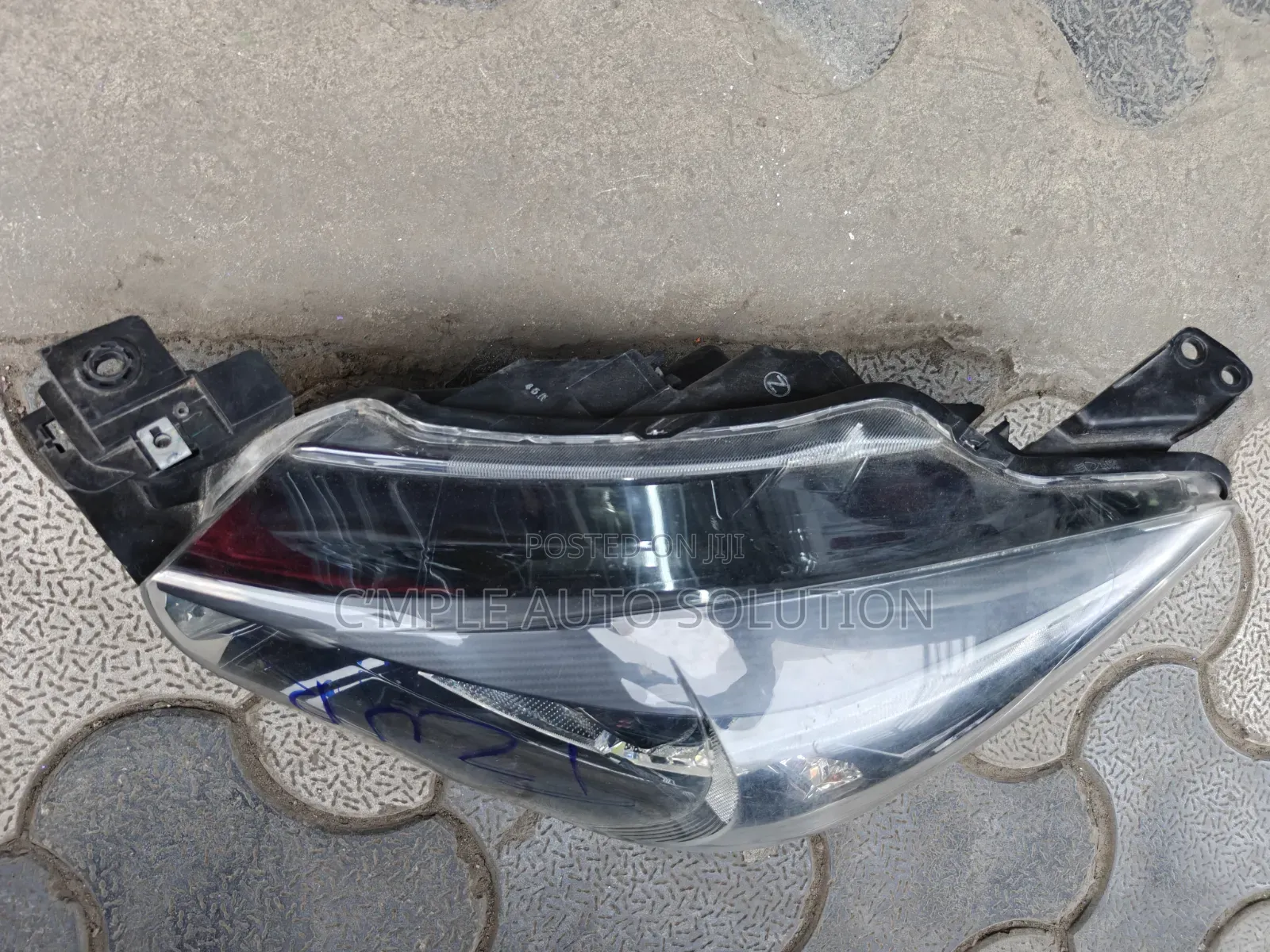 MAZDA DEMIO 2016 Model Headlight