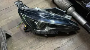 Its a Front Head Lamp