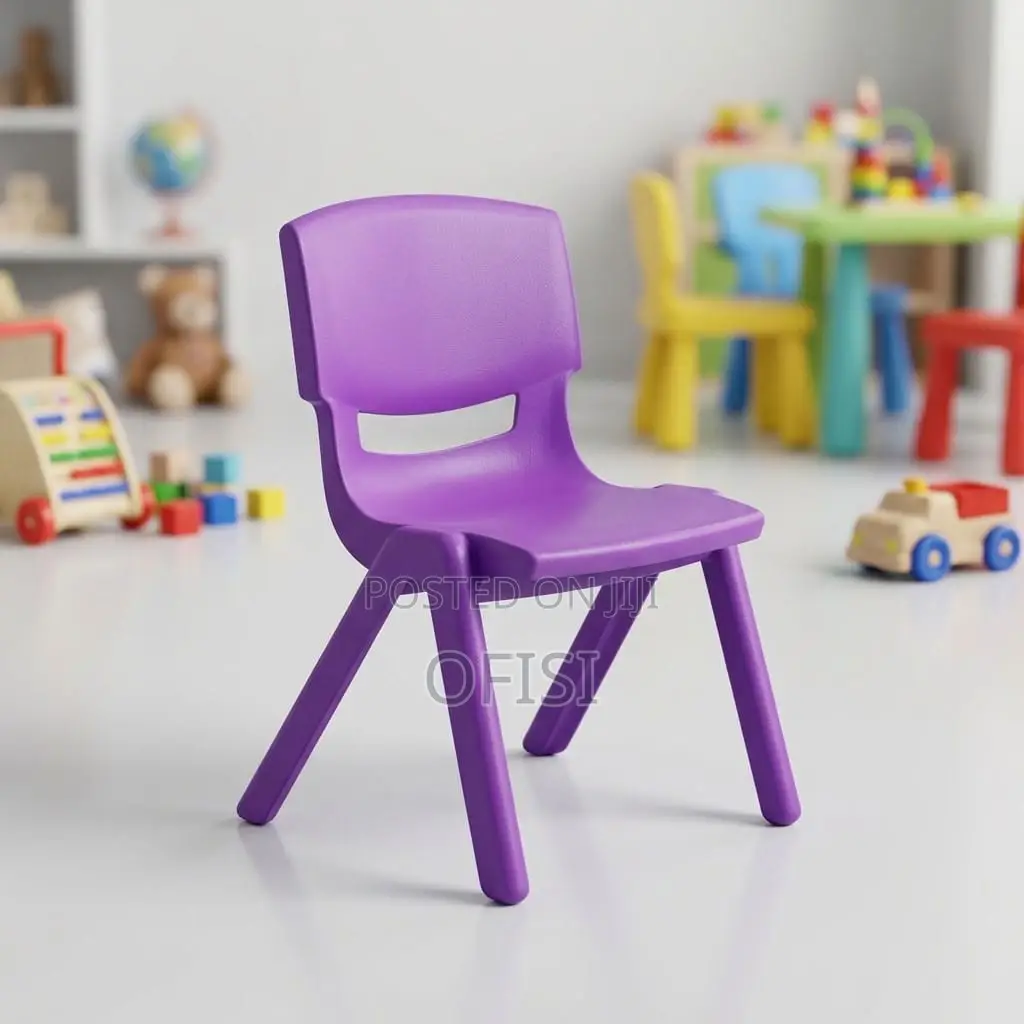 Kindergarten Desk; Kindergarten Classroom Desk Set