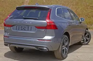 Volvo XC60 T5 R-Design AWD 2018 Gray