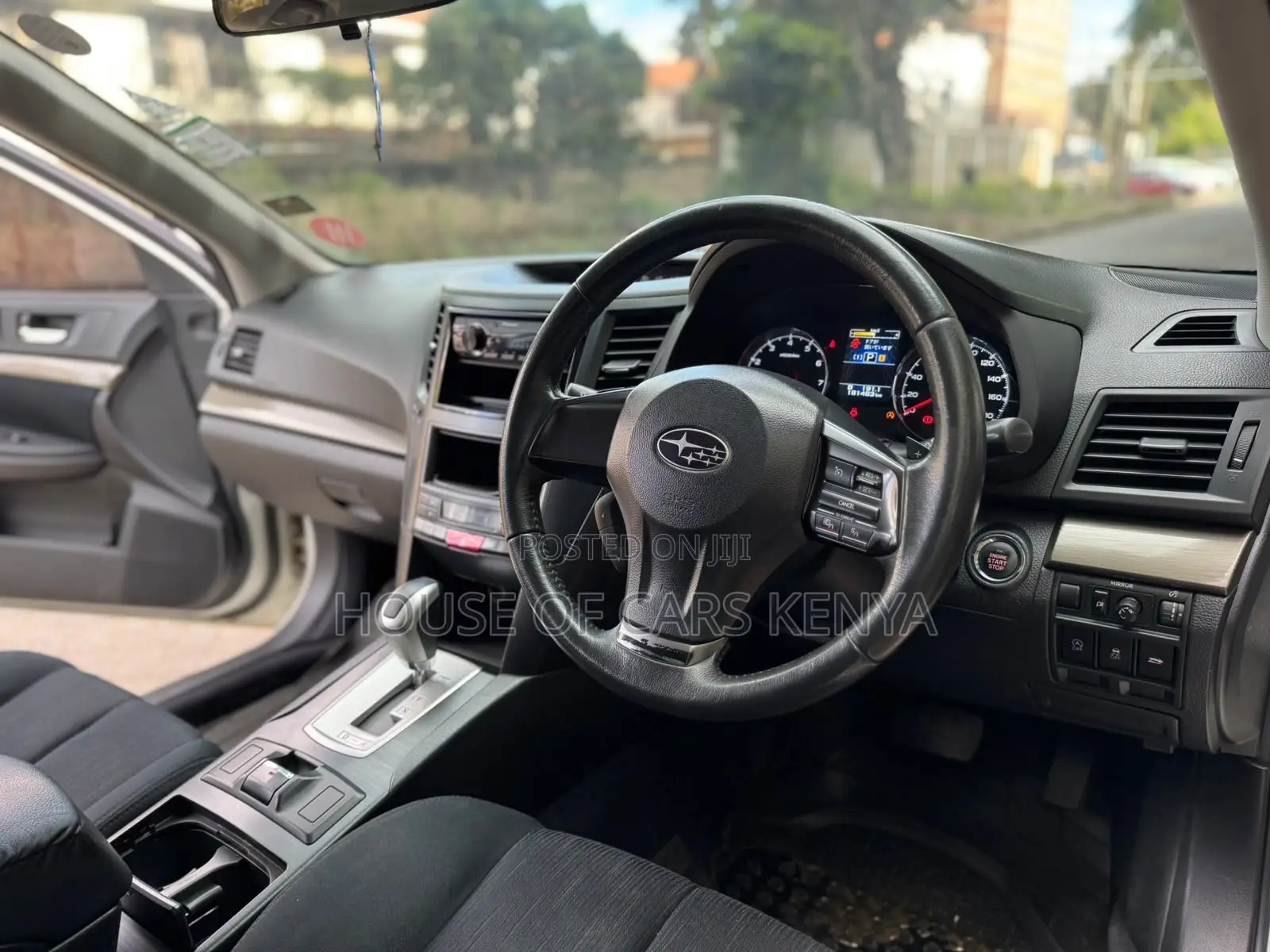 Subaru Legacy 2014 White