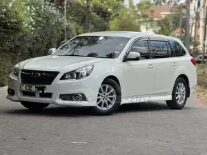 Subaru Legacy 2014 White