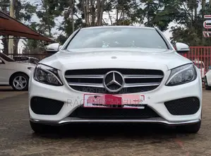 Mercedes-Benz C200 2019 White