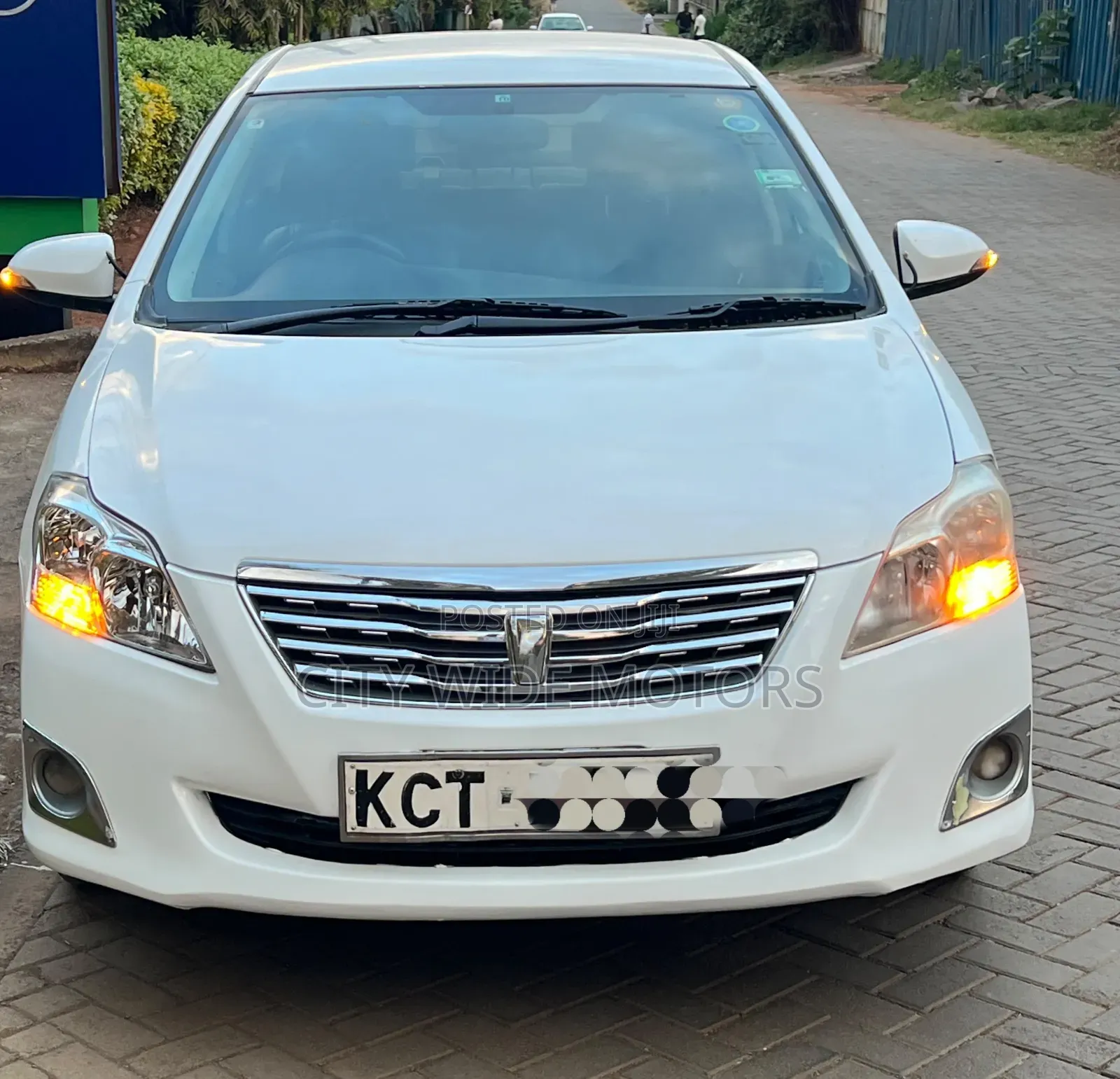 Toyota Premio 2012 White