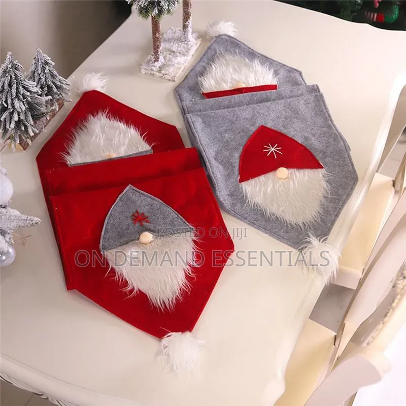 Classic Christmas Table Runner