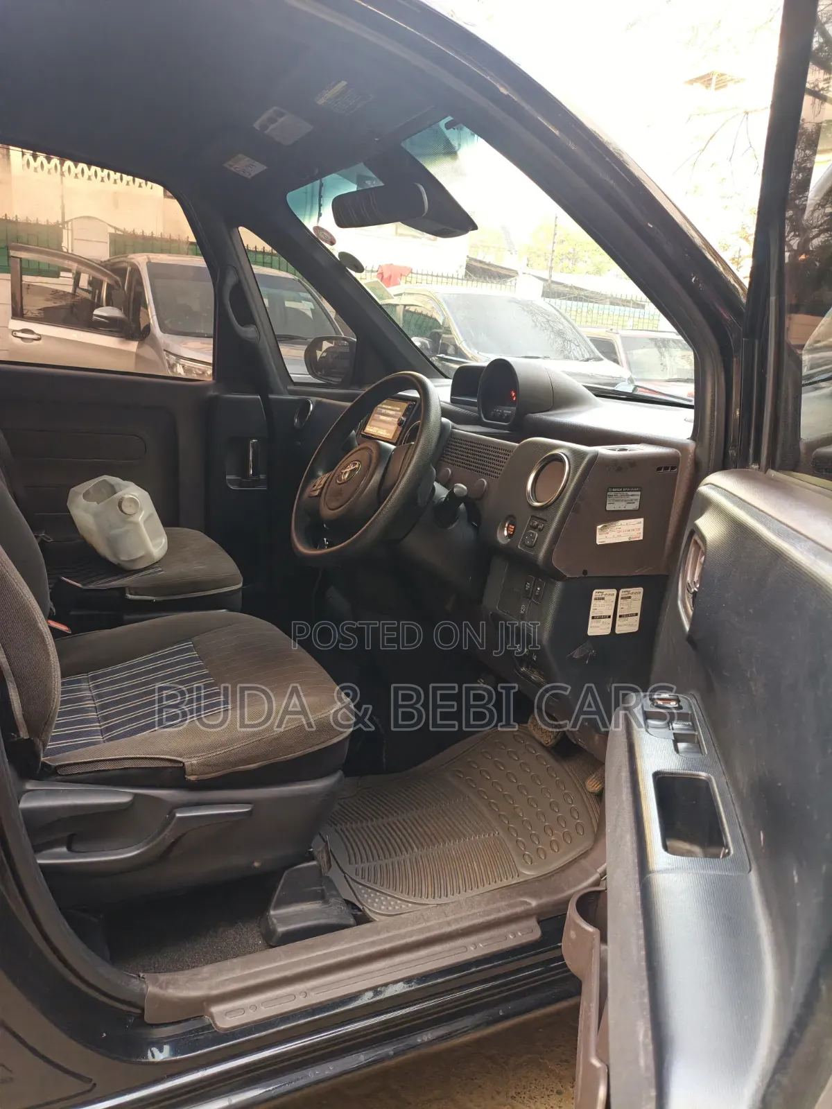 Toyota Spade 2017 Black