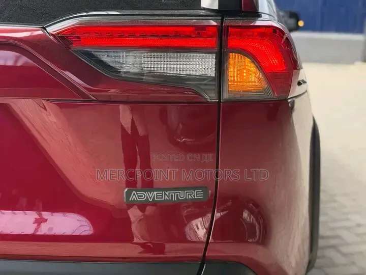 Toyota RAV4 Adventure 2019 Red