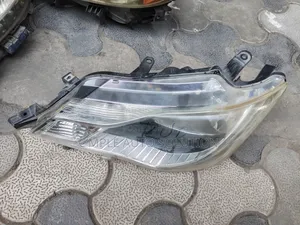 Toyota Fielder/Axio 161 2012/2014 Model Non Xenon