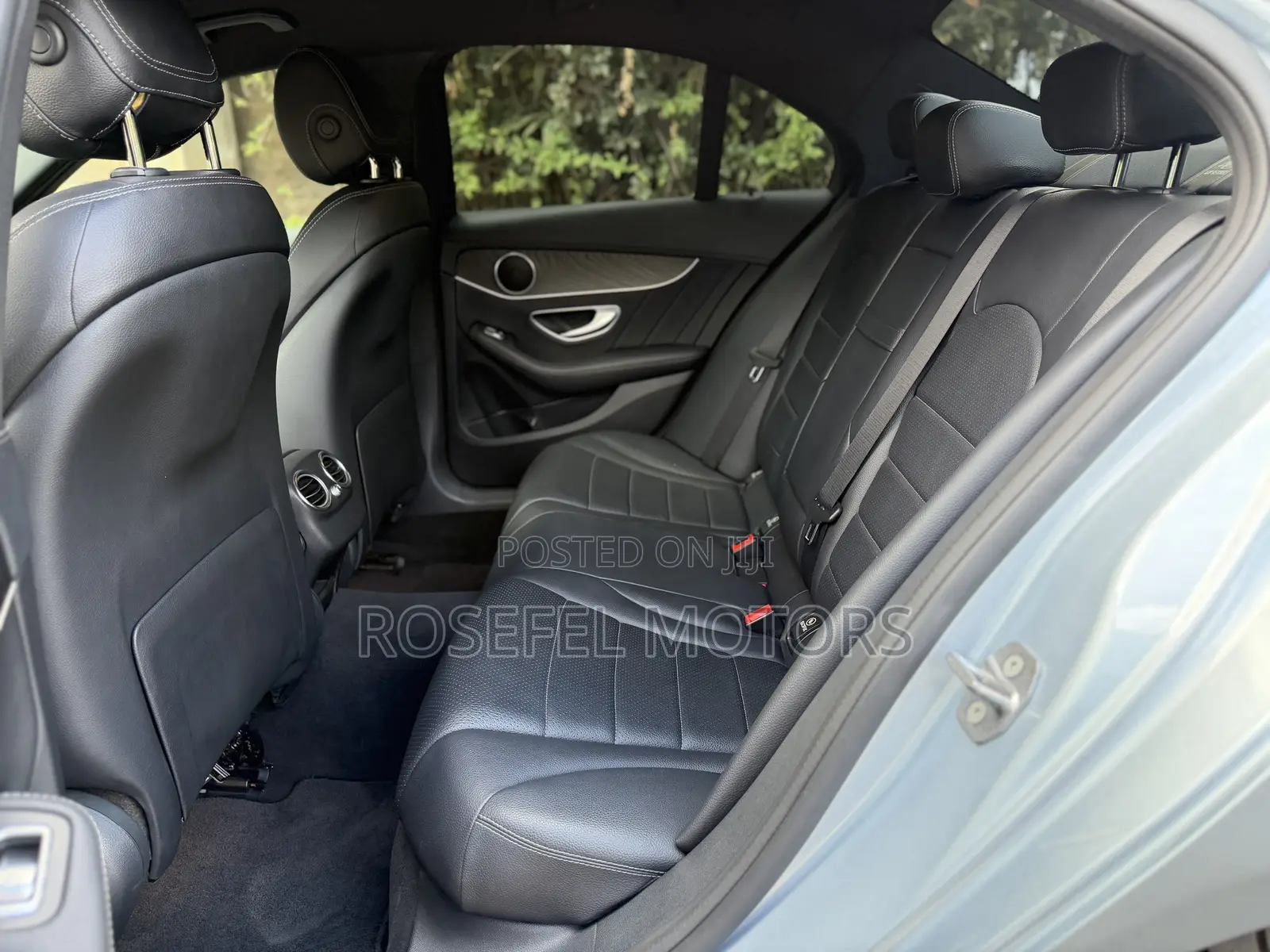 Mercedes-Benz C200 2016