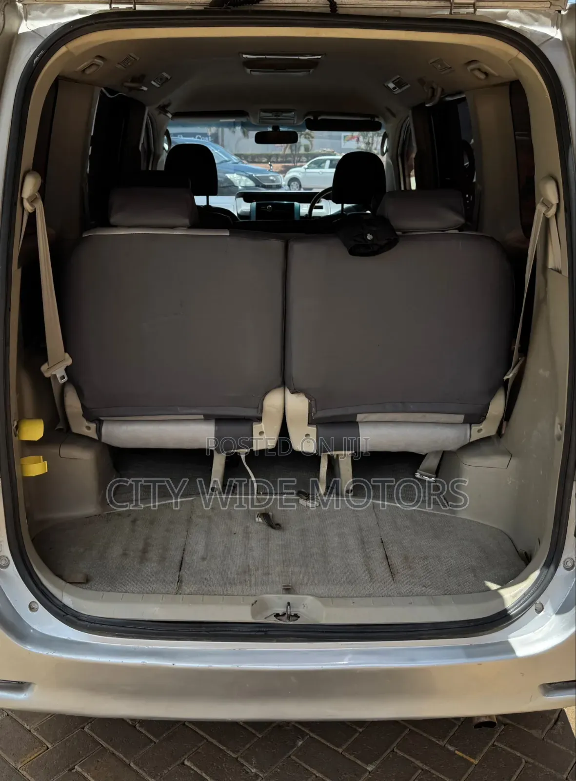 Toyota Noah 2008 Silver