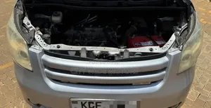 Toyota Noah 2008 Silver