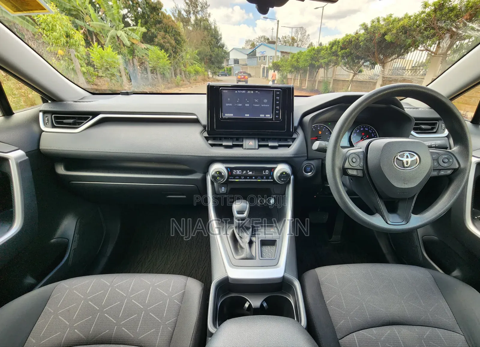 Toyota RAV4 2019 White