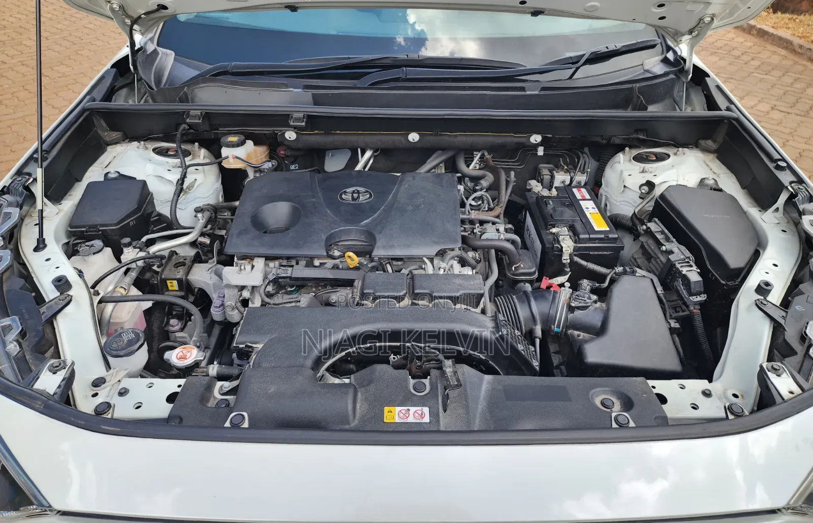 Toyota RAV4 2019 White