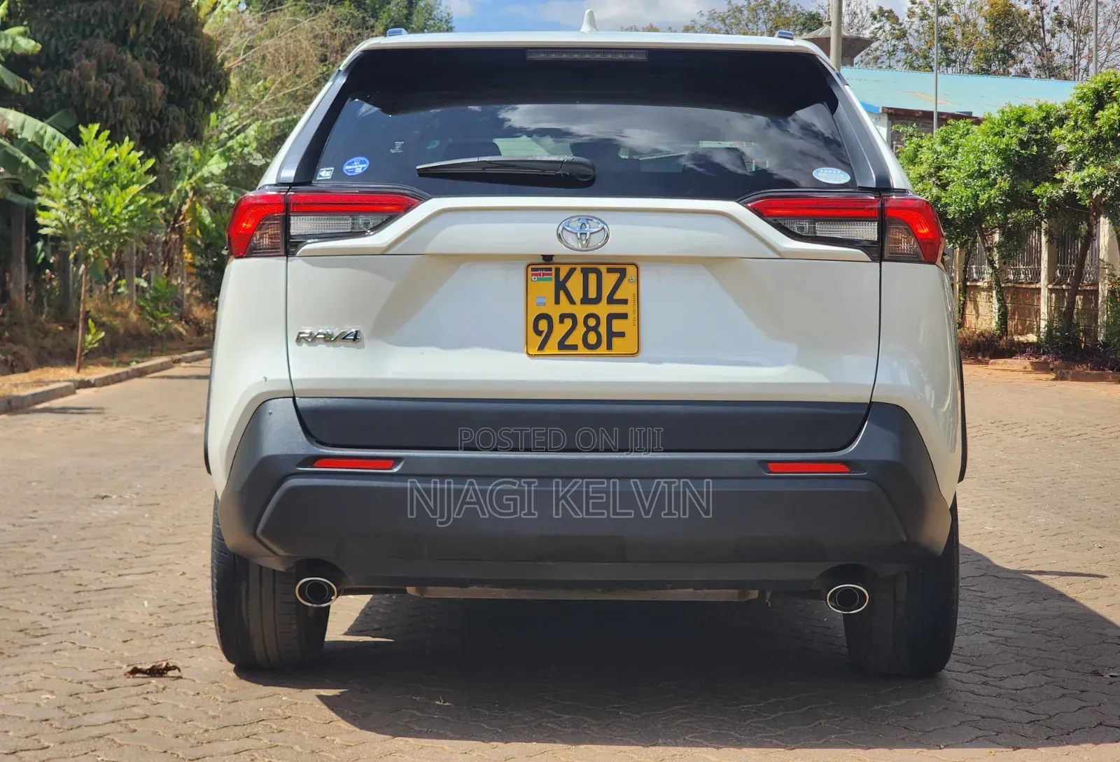 Toyota RAV4 2019 White