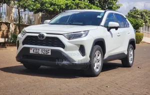 Toyota RAV4 2019 White