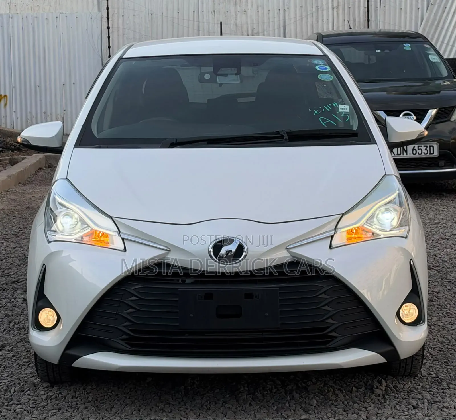 Toyota Vitz 2019 White