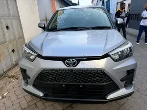 Toyota Raize 2020 Silver