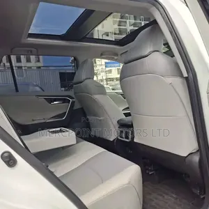 Toyota RAV4 2020 Pearl