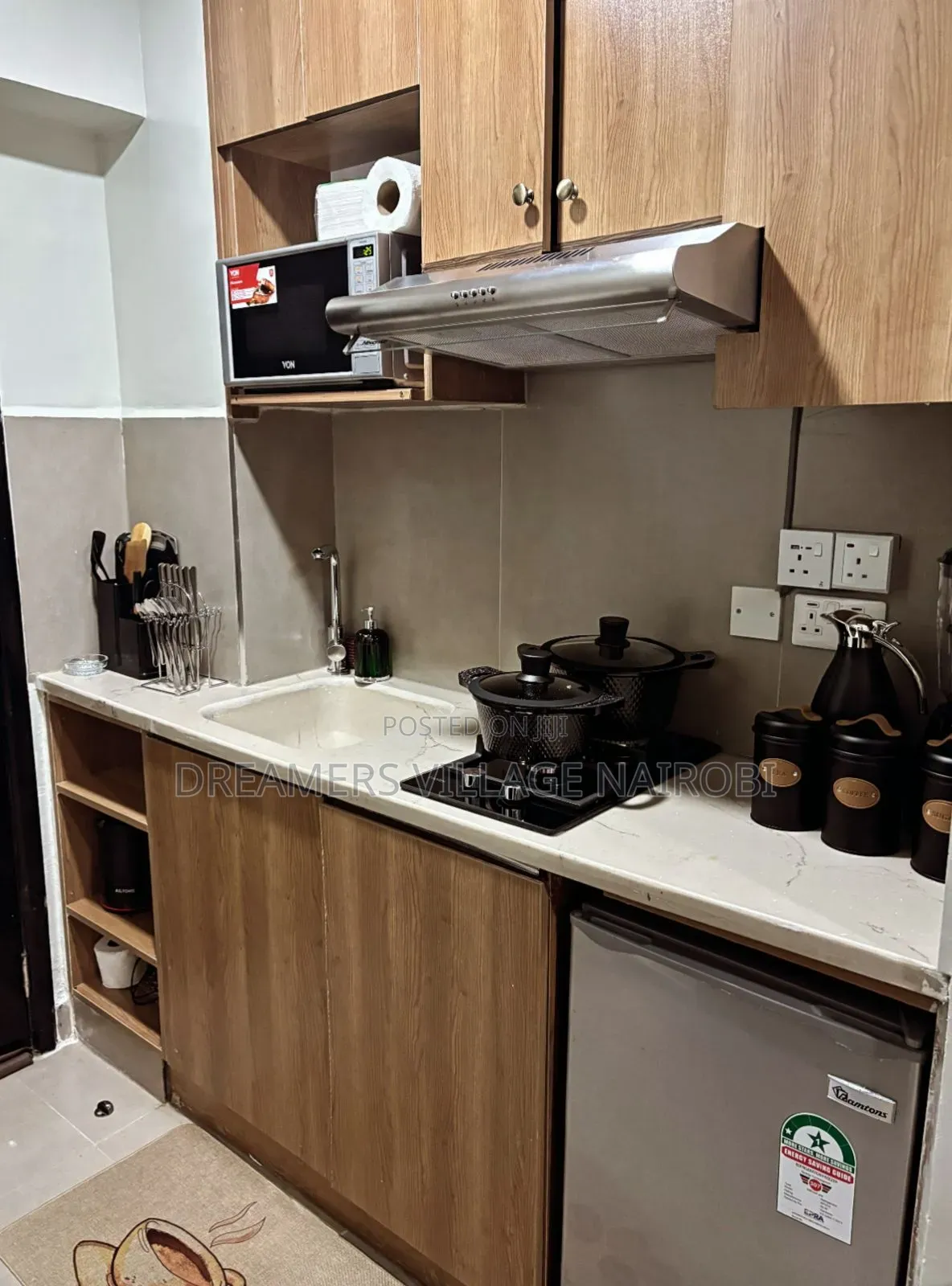 Studio Airbnb Available in Nairobi West