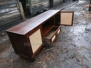 Quality TV Stand