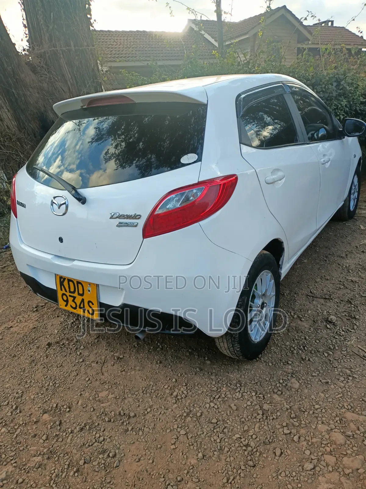 Mazda Demio 2014 White