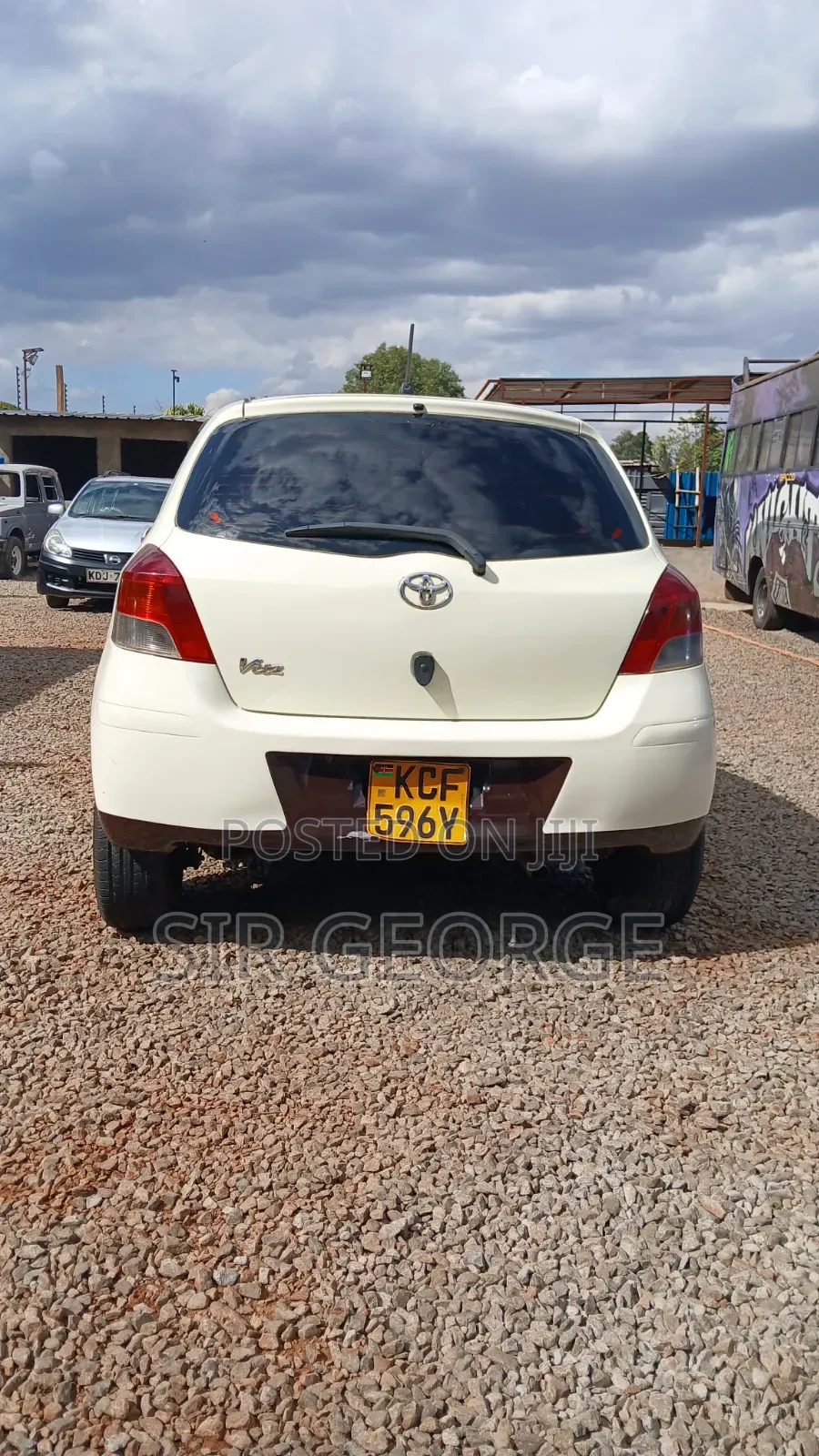 Toyota Vitz 2008 Beige