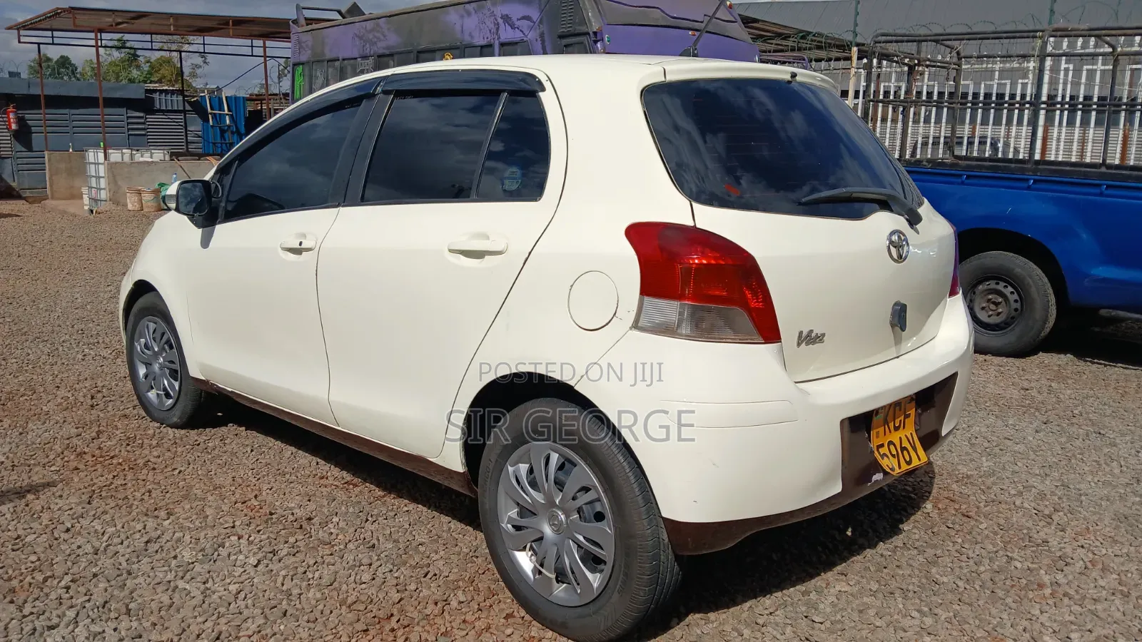Toyota Vitz 2008 Beige