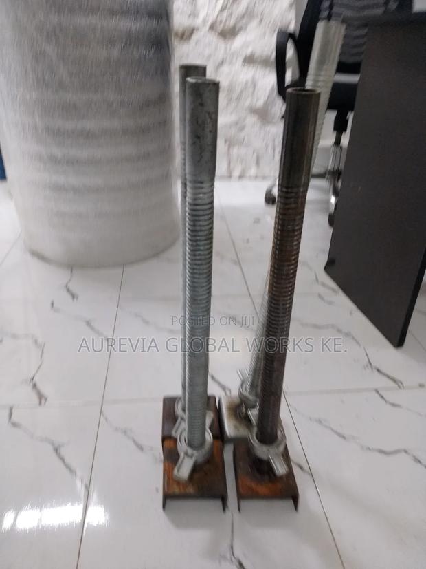 Self Locking / Screw Jacks - thumbnail 2
