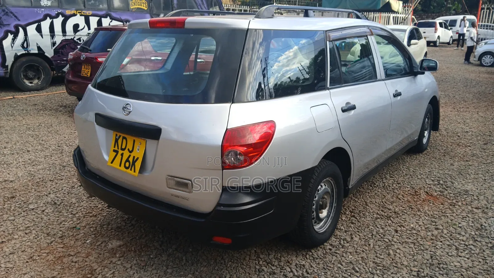 Nissan Advan 2015 Silver