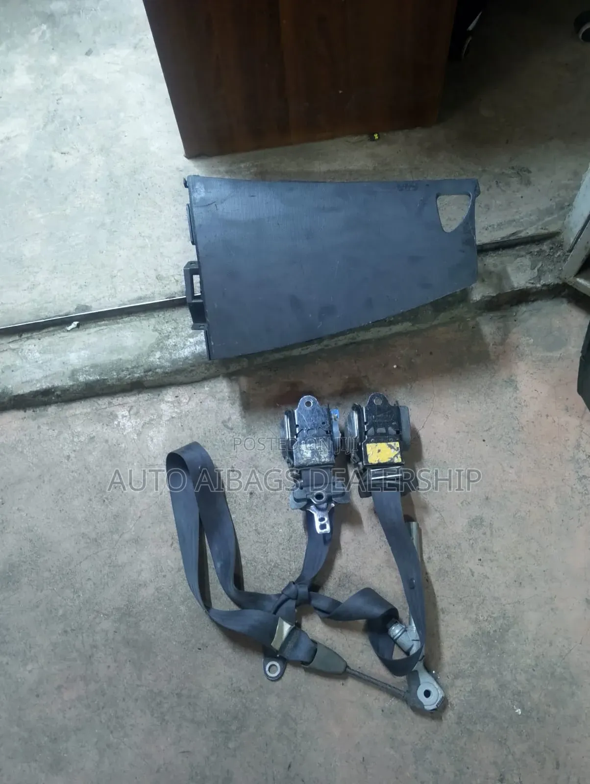 Dashboard and Seatbelts Mitsubishi Outlander Model 2010.