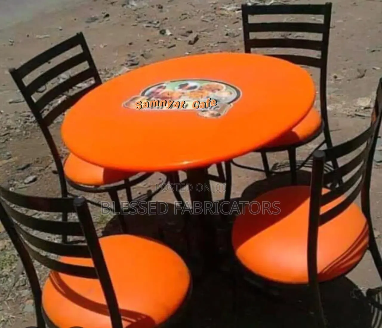 Flat Chairs