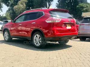 Nissan X-Trail 2016 Red