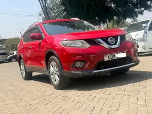 Nissan X-Trail 2016 Red