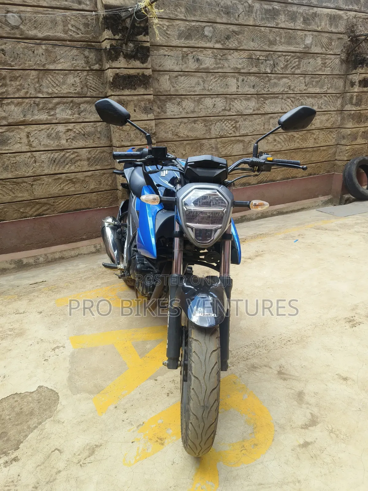 Suzuki GSXF 2023 Blue