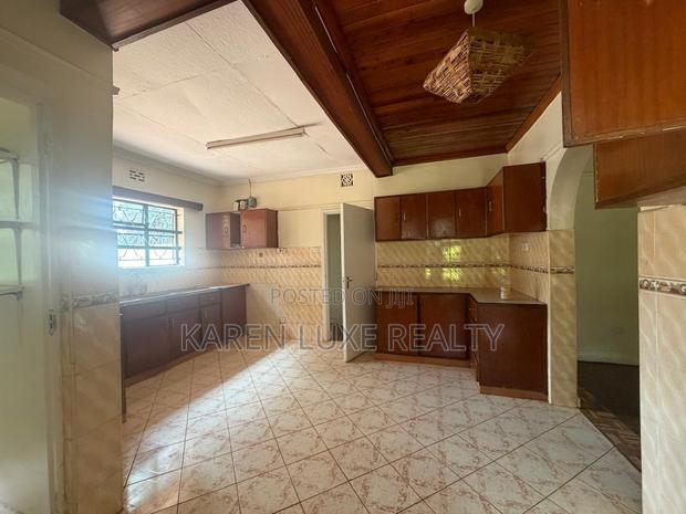 5bdrm Mansion in Karen for rent - thumbnail 9