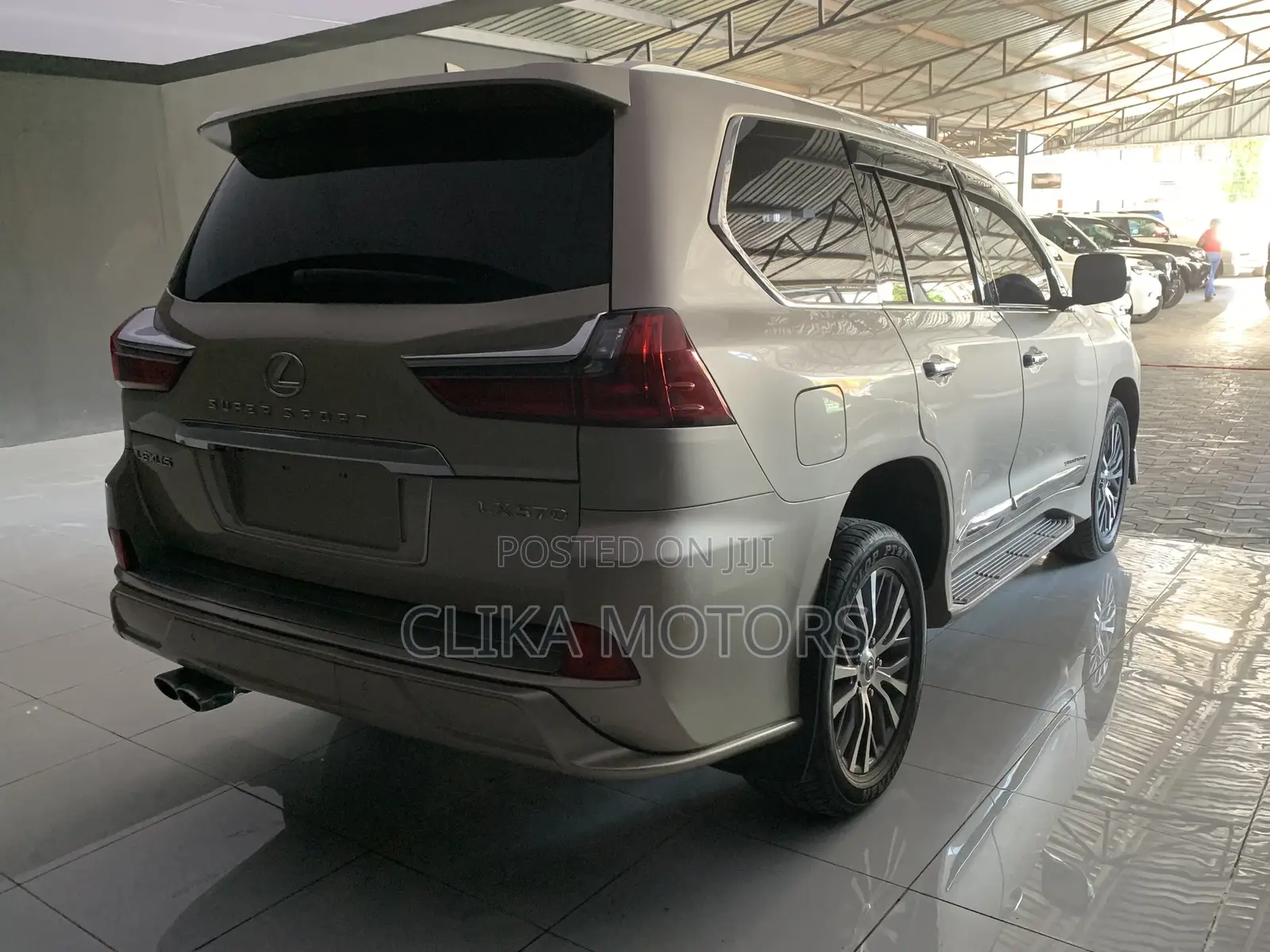 Lexus LX 570 (5 seats) AWD 2019 Ivory