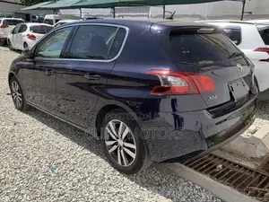 Peugeot 308 2019 Purple