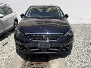 Peugeot 308 2019 Purple