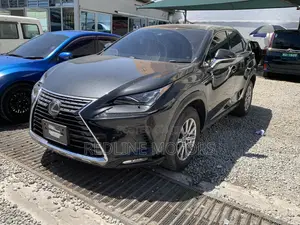 Lexus NX 300 FWD 2019 Black