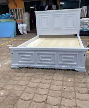 Panel Bed Size 5 by 6 White Bed