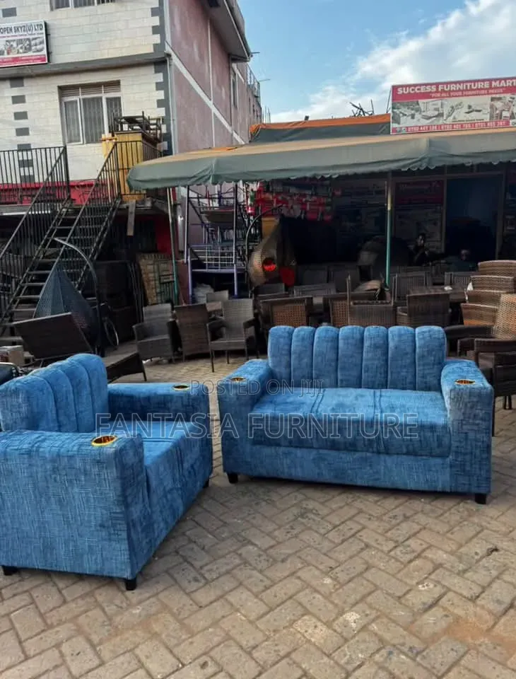 3 Seater Amd 2 Seater Blue Sofa Set With Cup Holders