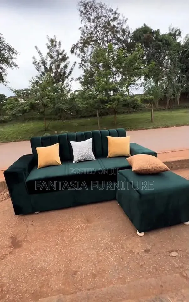 3 Seater Dark Green Sofa Set +Ottoman