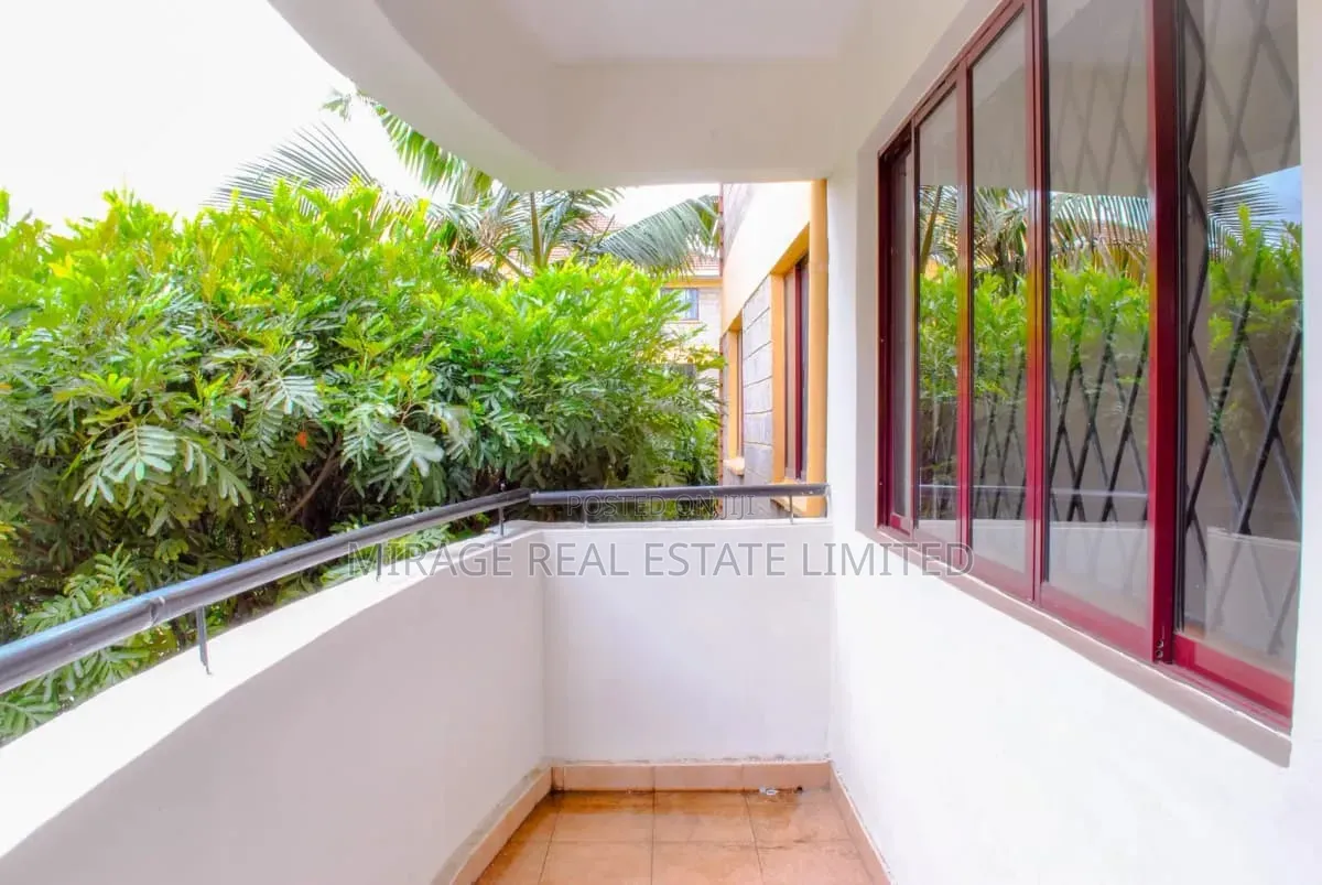 3bdrm Apartment in Valley Arcade for rent